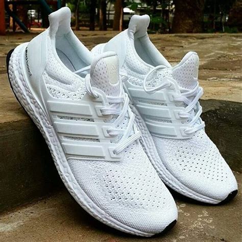 harga Adidas ultra boost